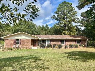 316 Hilltop Dr, Atlanta, TX 75551