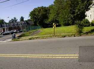 554 Irvington Ave, Maplewood, NJ 07040