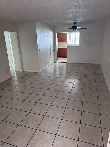 9016 Collins Ave #3 Photo 1