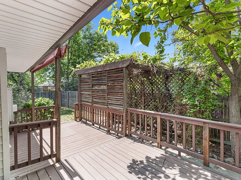 6893 Gray Cir — Photo 27