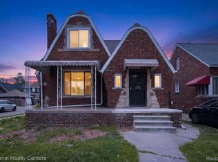 18403 Stoepel St, Detroit, MI 48221