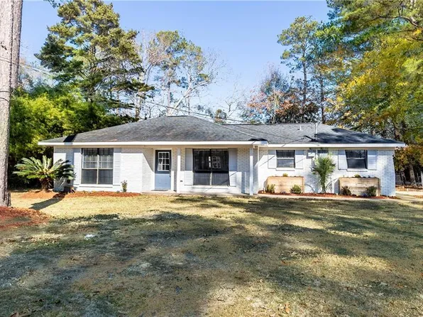 48 Mary St, Madisonville, LA 70447