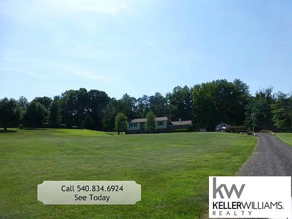2nd image of 6734 Gibbs Dr