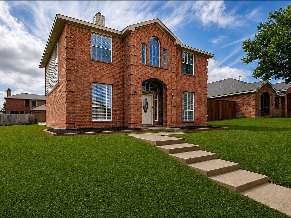 1st image of 2416 Redfield Dr
