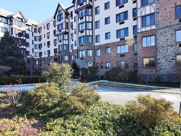 47 Lafayette Pl APT 2I