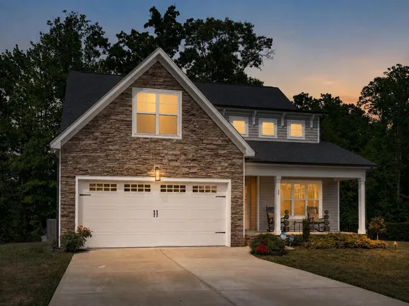 35 Deacon Ridge Ln, Youngsville, NC 27596