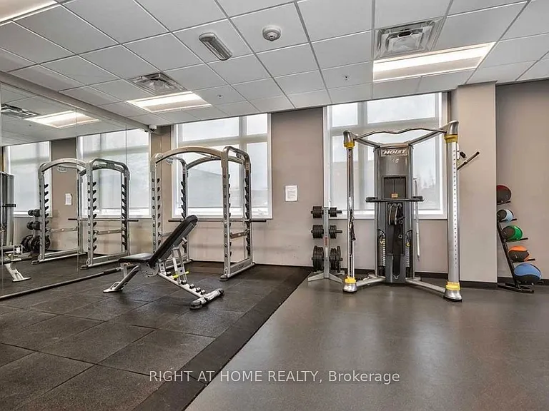 457 Plains Rd E #417 — Photo 13