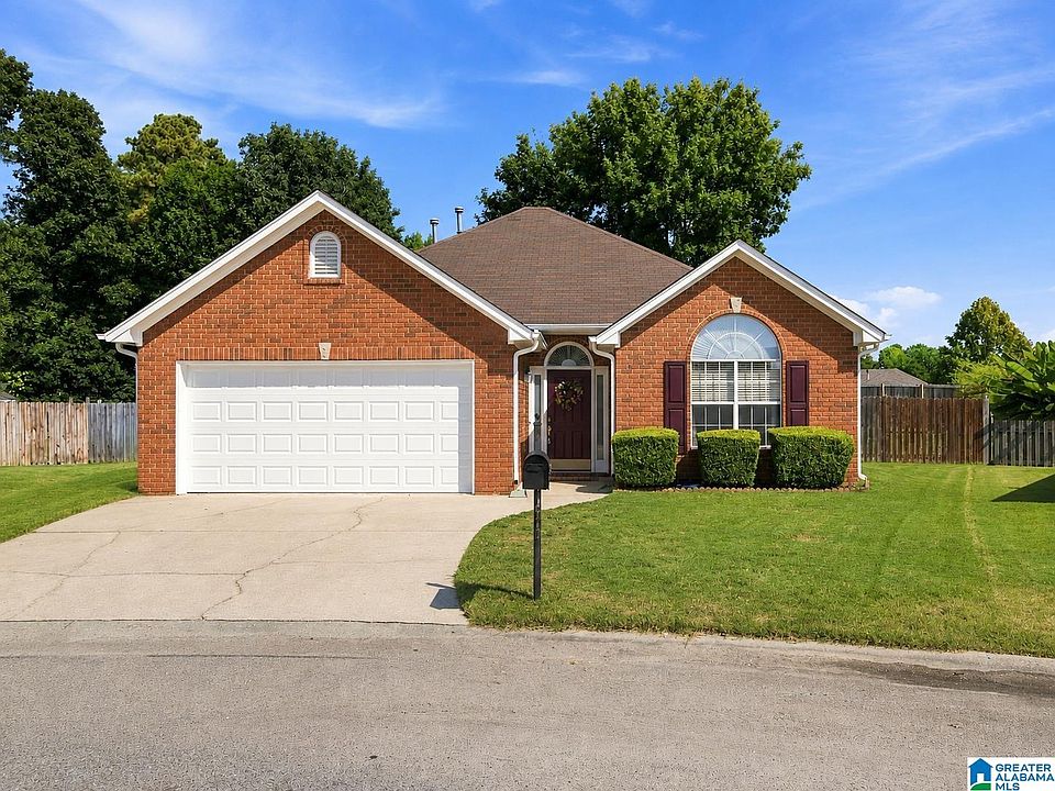 1st image of 166 Hickory Point Dr
