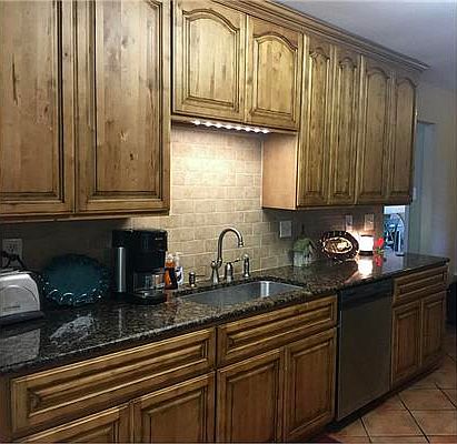 4th image of 7037 Oakhurst Dr