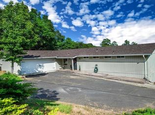 21851 Paseo De Los Portales Rd, Sonora, CA 95370