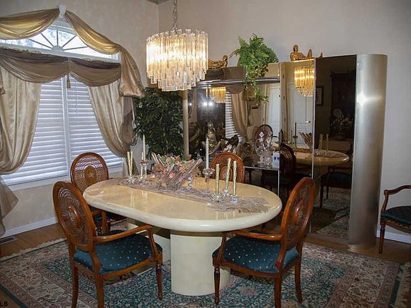 5th image of 3 Scarlett Oak Cir