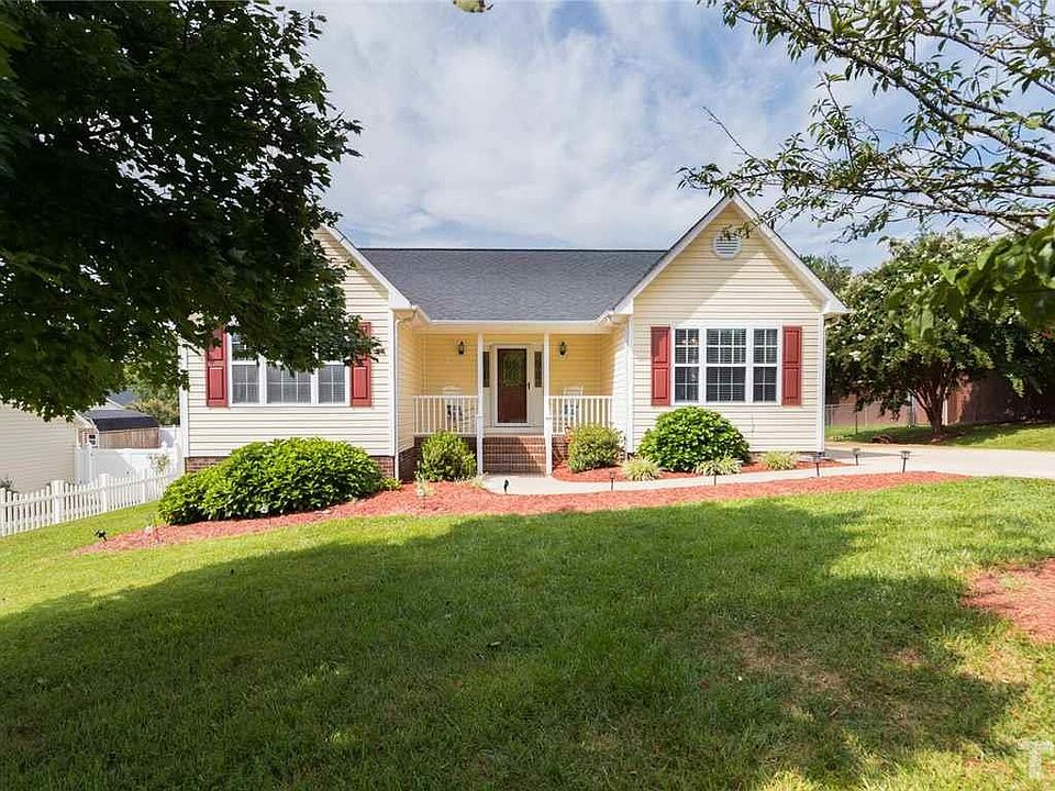 1st image of 708 Rockwood Dr