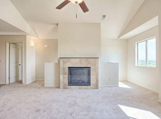 3206 Palmer Dr, Champaign, IL 61822