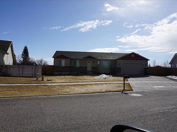 2nd image of 2770 N Sunlight Dr