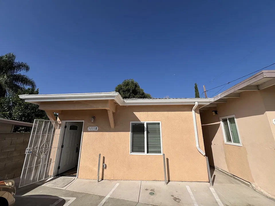 5033 Sultana Ave #B
