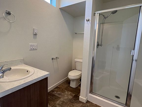 3rd image of 9211 SE Holgate Blvd #9223