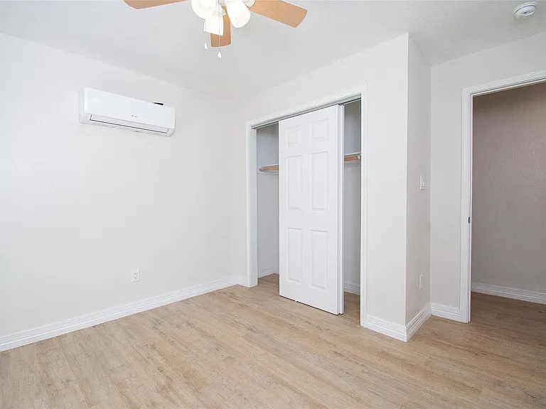 199 Apache Springs Rd — Photo 18