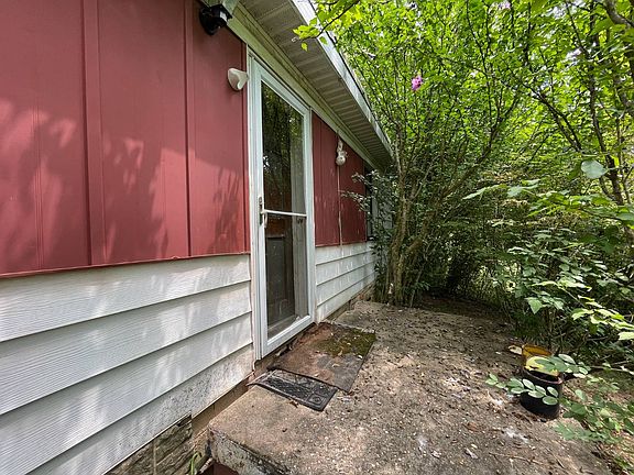 3rd image of 53 Kirkton Dr
