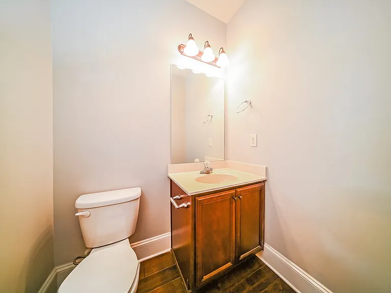 129 Covington Ter — Photo 13