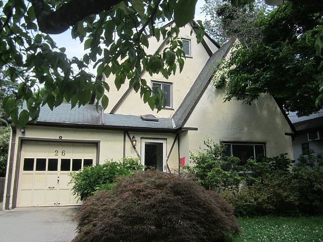 2nd image of 26 Johnstone Rd