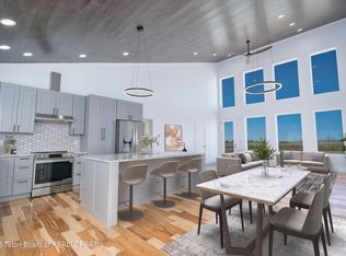 1045 Iroquois Ave, Driggs, ID 83422