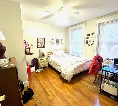 4th image of 1232 Beacon St APT 4