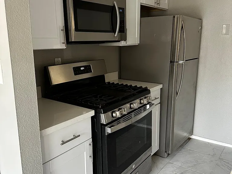 1701 W Tuckey Ln #209 — Photo 13