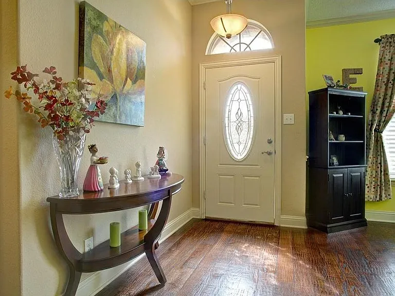 4506 Highlands Dr — Photo 11