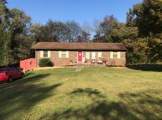 2628 Randall Rd, Strawberry Plains, TN 37871