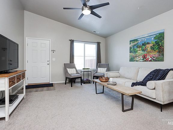 4th image of 19561 Stowe Way