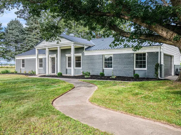 11466 N Executive Blvd, Syracuse, IN 46567