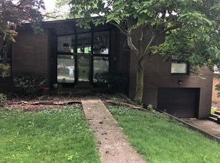 2521 Mount Royal Rd, Pittsburgh, PA 15217