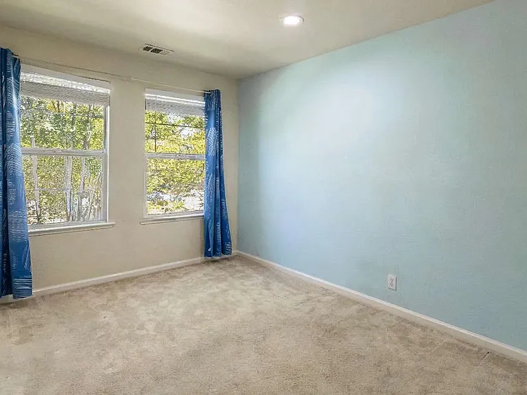 361 Vista Roma Way — Photo 17