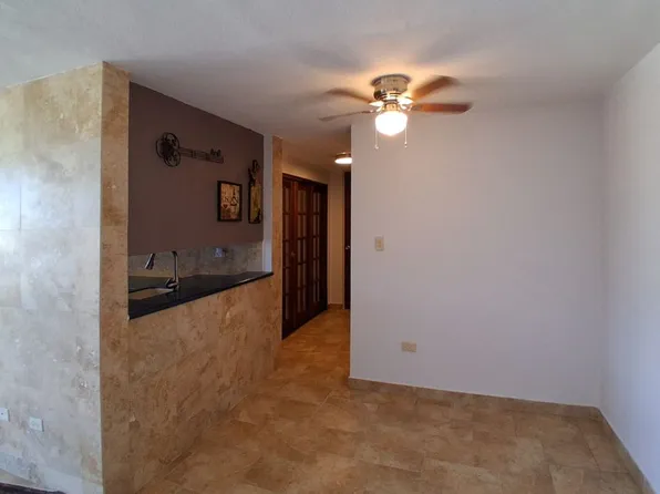 14 Calle Milan APT 8C, Guaynabo, PR 00966