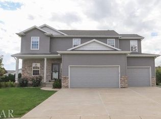 3601 Pamela Dr, Bloomington, IL 61704