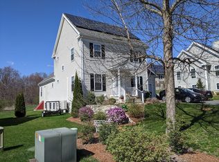 20 Button Rd, Easthampton, MA 01027