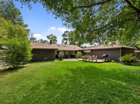 8218 Camborne Ln, Houston, TX 77070