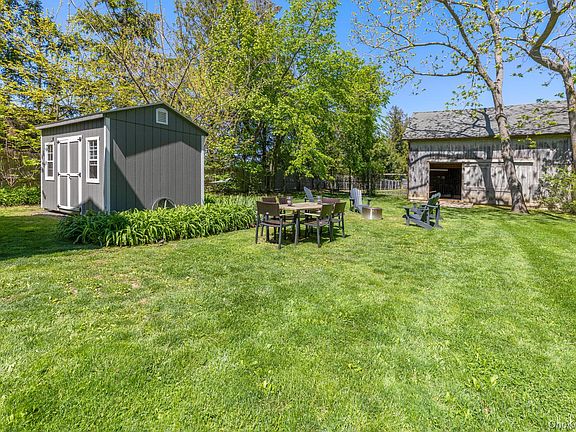 3rd image of 1220 Youngs Avenue