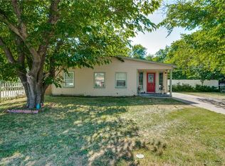 201 Russell St, White Settlement, TX 76108
