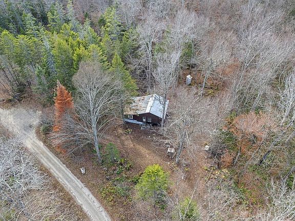 4th image of 2350 Cobb Hill Road