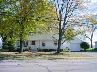 415 Swanton Ave, Metamora, OH 43540