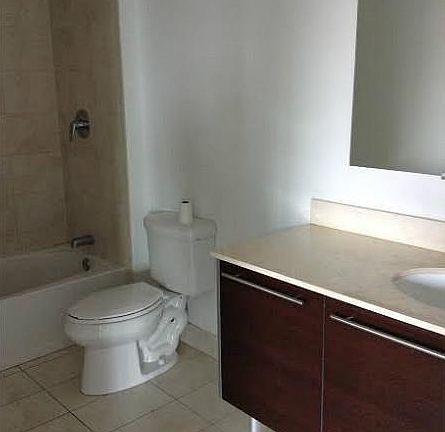 2nd image of 1900 N Bayshore Dr #18
