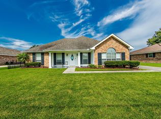 702 Oak Ln, Thibodaux, LA 70301