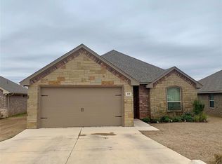 448 Silverton Dr, Granbury, TX 76049