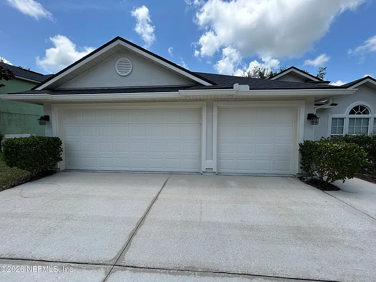 13916 Fish Eagle Dr E — Photo 3