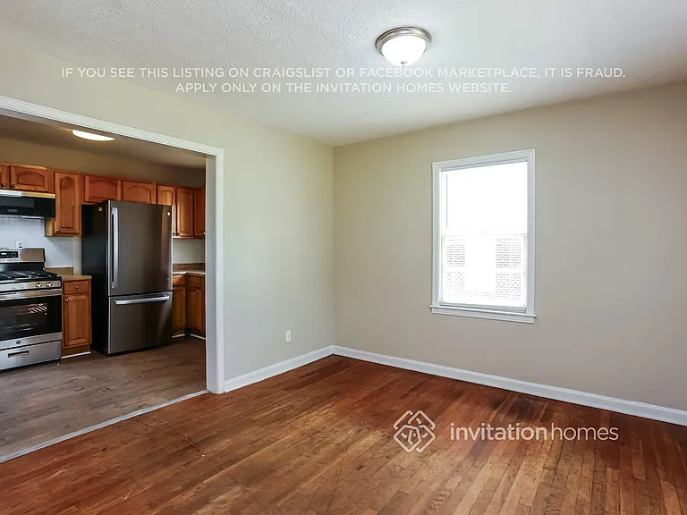 2121 Cherry Ln — Photo 7