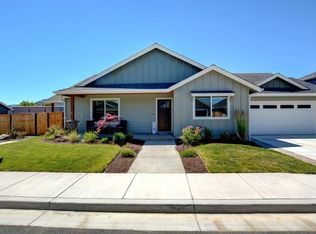 2549 SW Keegans Ct, Grants Pass, OR 97527