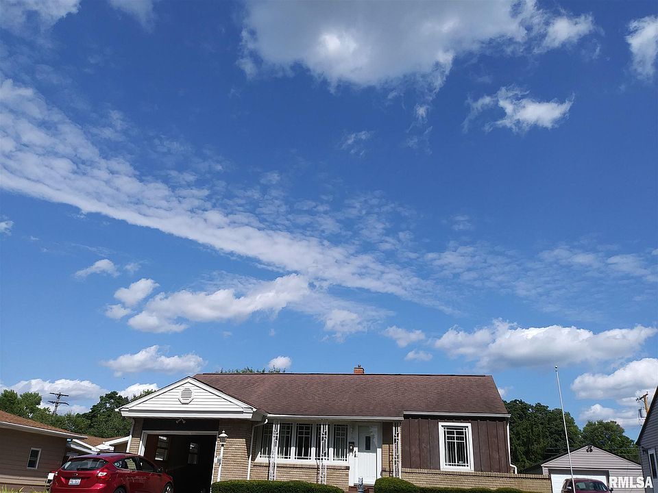 1st image of 310 Sherwood Dr