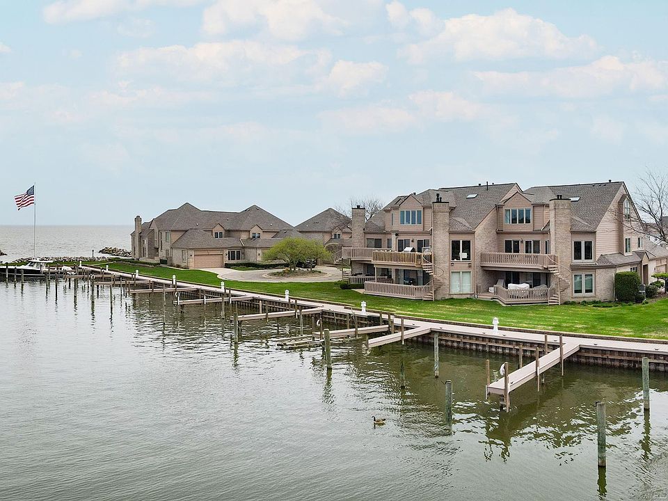 1st image of 26230 Harbour Pointe Dr