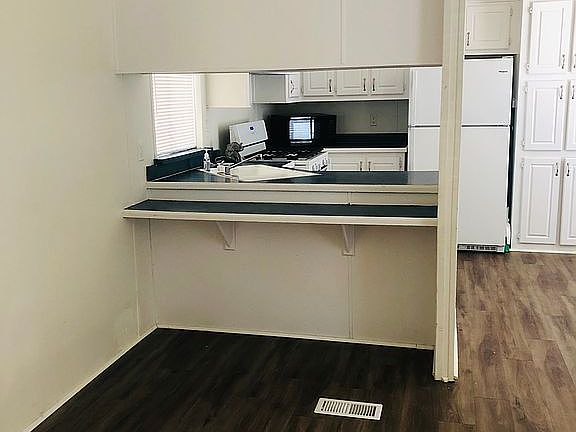 2nd image of 16606 N 31st St #61